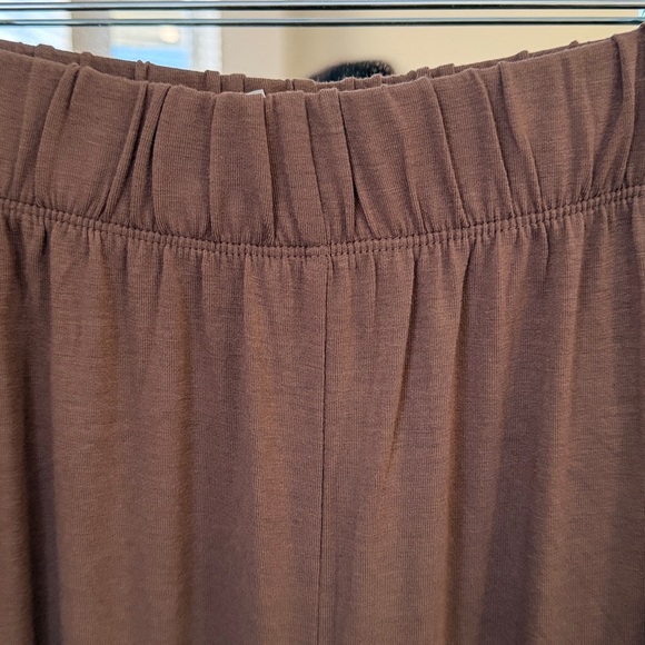 Zenana - Picture 3 of 4